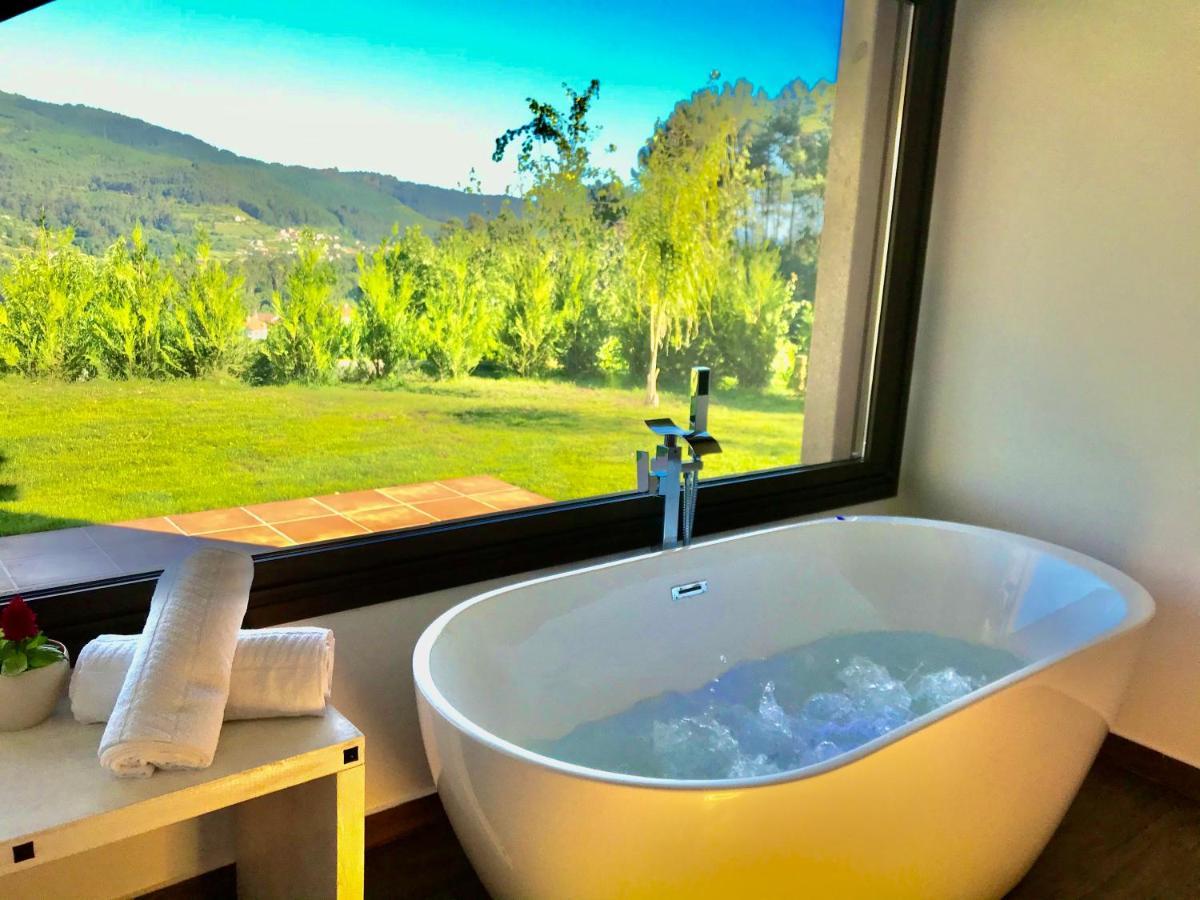 Casa Nueva De Vigo Rural Mos Con Jacuzzi Y Chimenea Para Escapada Romantica Luaran gambar